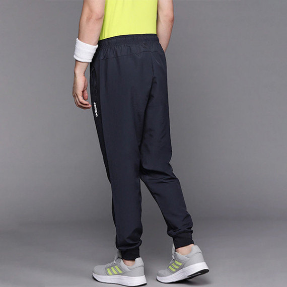 http://342977.6veg5luws.asia/products/men-navy-blue-stanford-solid-joggers