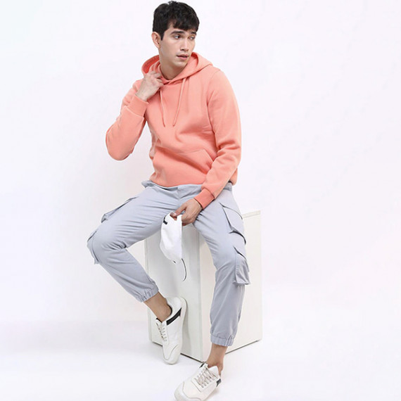 http://342977.6veg5luws.asia/products/men-peach-coloured-hooded-sweatshirt