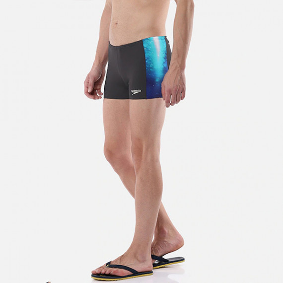 http://342977.6veg5luws.asia/products/navy-swimming-trunks