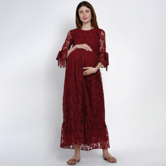 http://342977.6veg5luws.asia/products/women-maroon-maternity-self-design-maxi-dress